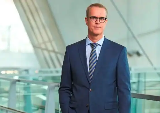 宝马安全车图片_探索宝马汽车的安全设计理念_宝马安全隐患