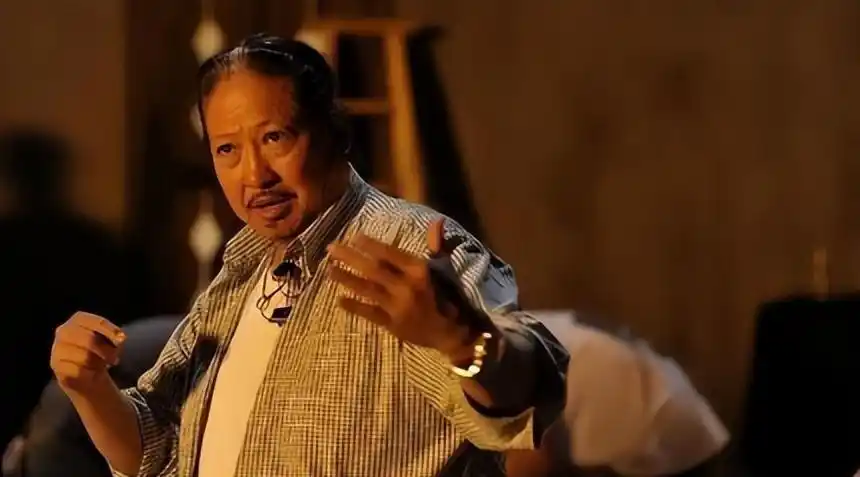 洪金宝培养的明星_洪金宝对新人演员的扶持与培养_洪金宝提携过哪些人