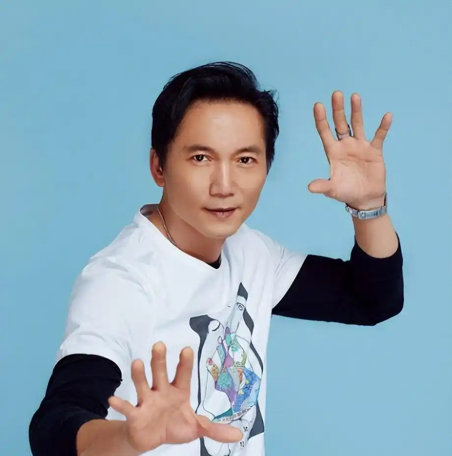 洪金宝对新人演员的扶持与培养_洪金宝培养的明星_洪金宝提携过哪些人