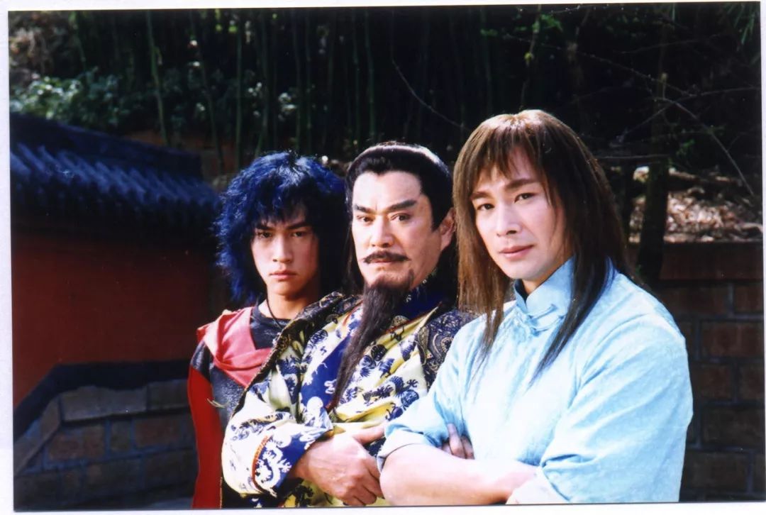 私奴生活_金巧巧的私生活与情感历程_简爱的情感发展历程