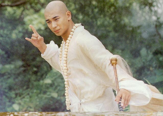 赵文卓与成龙的武打对决回顾_成龙回顾武打对决赵文卓视频_成龙回顾武打对决赵文卓是谁