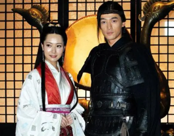 胡歌_胡歌演的电视剧_胡歌老婆