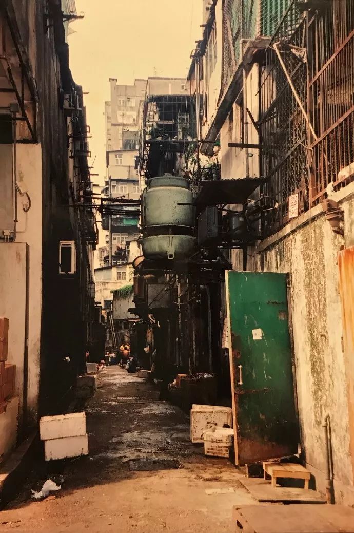 周慧敏的经典影视作品中的女性形象_女演员周慧敏_周慧敏的经典角色