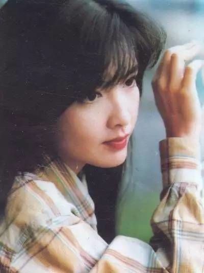 周慧敏的经典影视作品中的女性形象_女演员周慧敏_周慧敏的经典角色