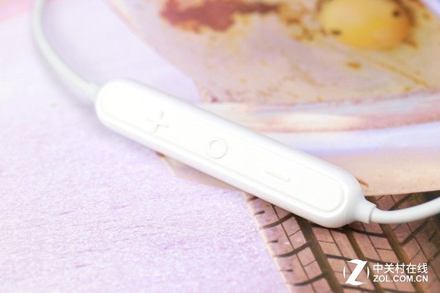 你的心情TA最懂 荣耀心晴耳机首发评测