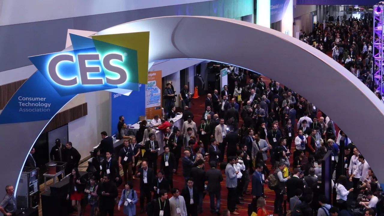 表演型无人机价格_表演用的无人机是什么牌子_无人机表演中使用的常见软件与工具