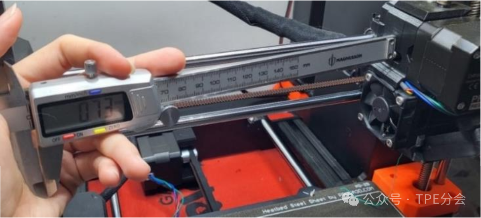 聚氨酯的研究现状及其发展_聚氨酯材料的进步:TPU研究的影响_聚氨酯结构对性能的影响