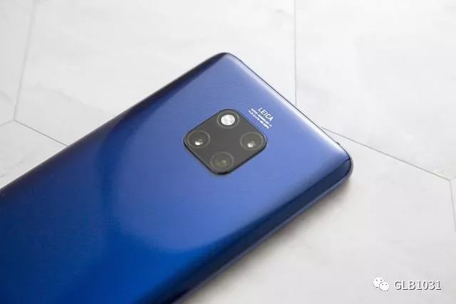 华为配件如何提升手机功能性？_华为配件升级_华为手机配件知识