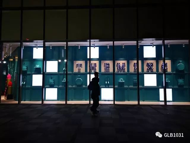 华为手机配件知识_华为配件如何提升手机功能性？_华为配件升级