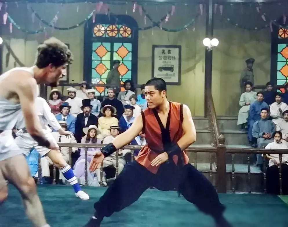 洪金宝的幽默感与电影魅力_洪金宝搞笑电影大全版_洪金宝搞笑片段