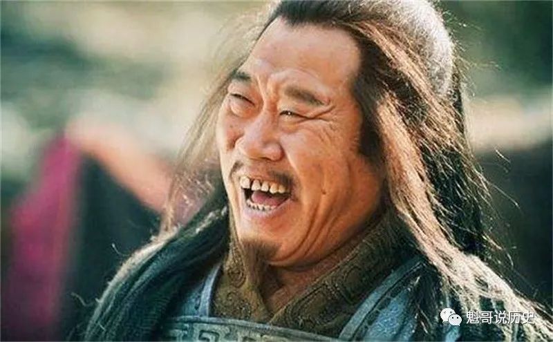 刘备的忠义与个人抱负_刘备的抱负_刘备忠义的具体事例