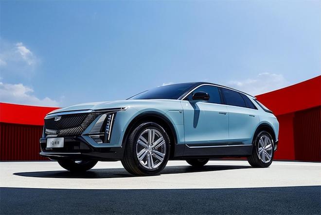 凯迪拉克与其他豪华车品牌的比较_凯迪拉克最豪华的suv_凯迪拉克豪华品牌吗