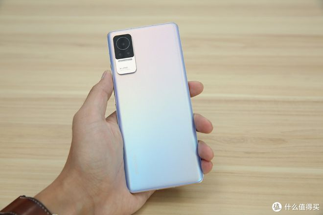 小米追求性价比_追求性价比：用户为何选择小米手机？_小米性价追求手机用户选择哪个