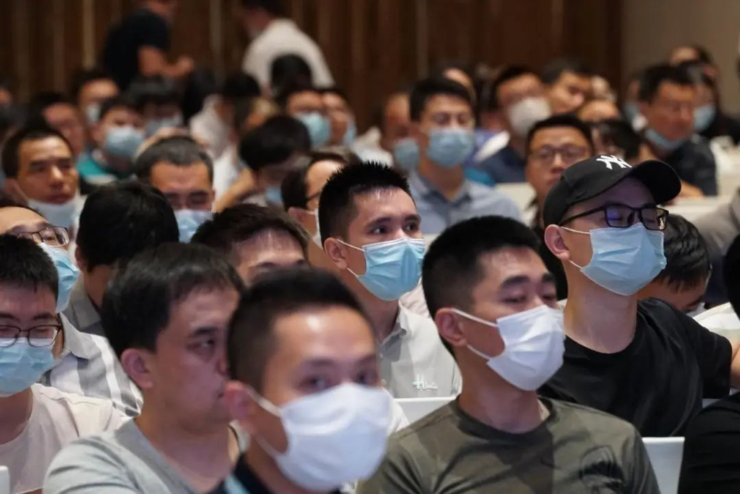 oppo手机系统软件更新_深入解析OPPO手机的更新与软件升级_oppo系统升级app