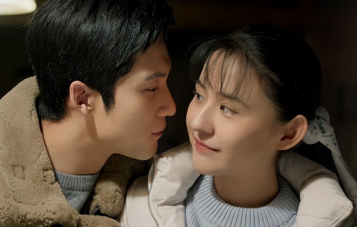 杨幂励志故事1000字左右_杨幂的励志故事与奋斗精神_杨幂努力励志